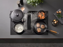 Индукционная варочная панель с вытяжкой MIELE KMDA 7676-1 FL BlackPerfection