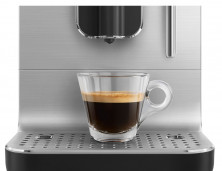 Кофе-машина SMEG BCC12BLMEU