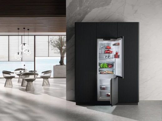 Встраиваемый холодильник MIELE KFN 7744 C